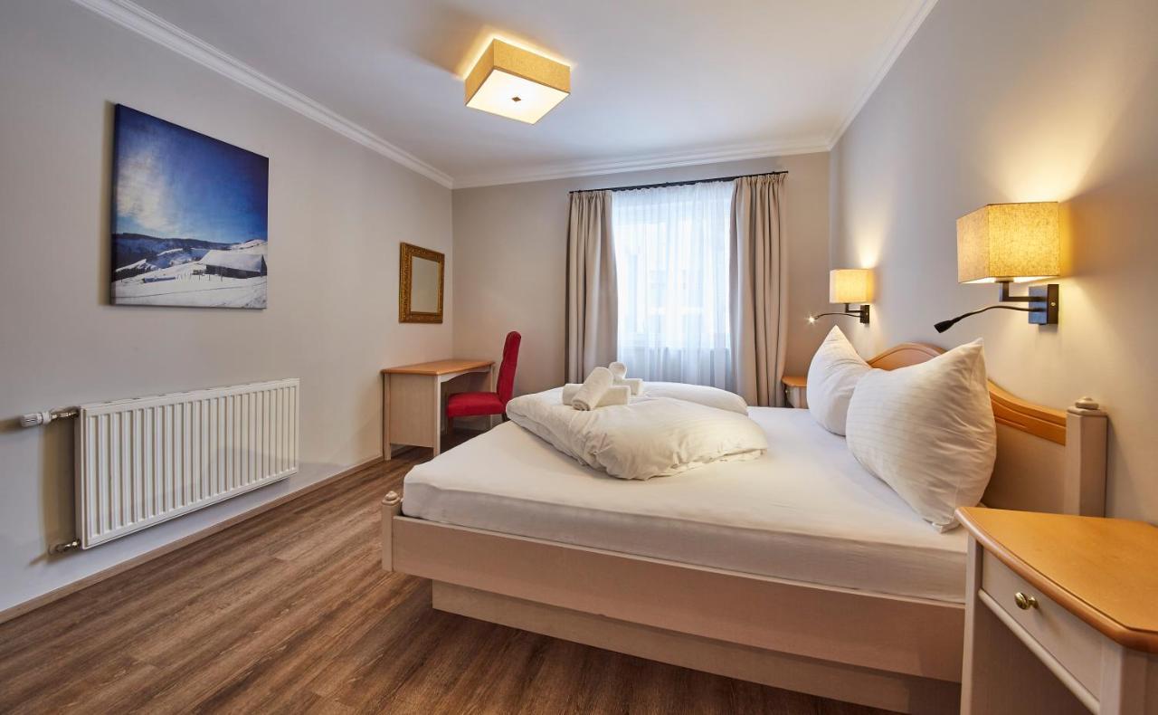 Huettl Relax Appartements Saalbach-Hinterglemm Exterior photo